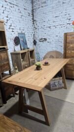 Mesa de Pinotea Pulida - Imagen 3